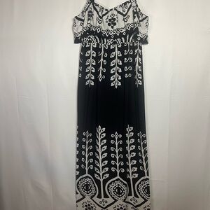JohnPaulRichard Black and White Patterned Maxi Dress